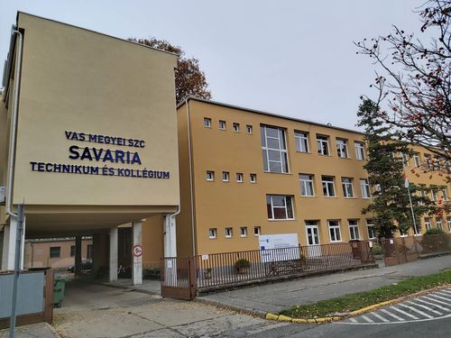 Borító kép a Vas Megyei SZC Savaria Technikum és Kollégium intézményről